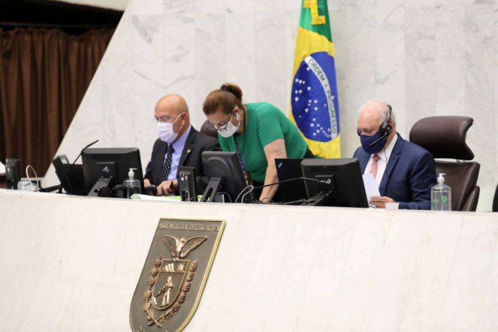Deputados estaduais aprovam projeto que restabelece parcelamento de ICMS