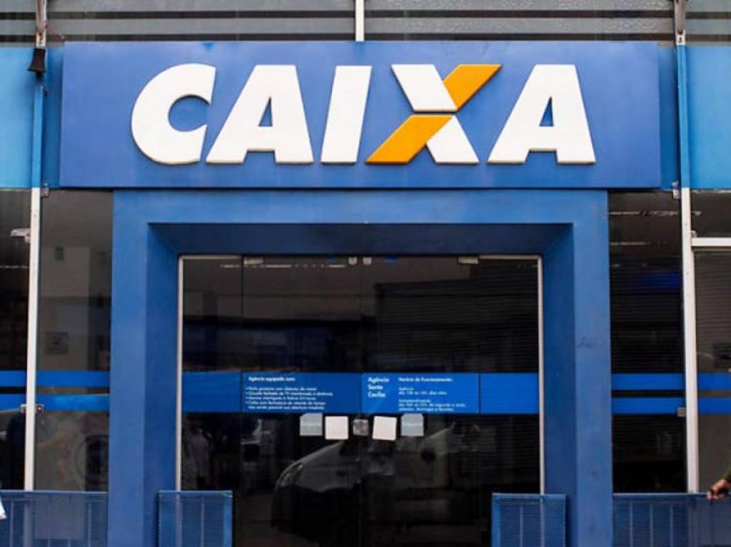 Atenção, entidades: Caixa doa 64 mil itens de mobiliário