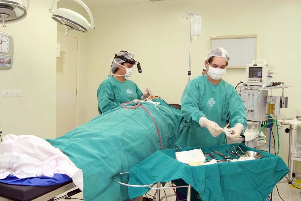 Foz do Iguaçu abre processo seletivo para médicos residentes