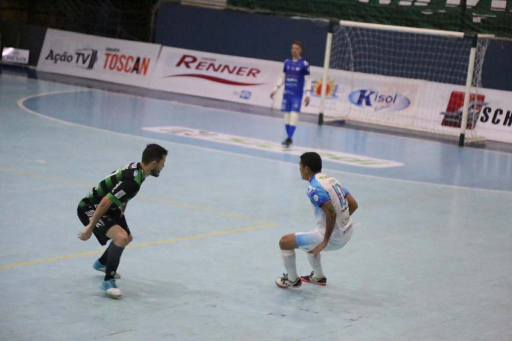Foz Cataratas vence o Marreco e está na semifinal do paranaense