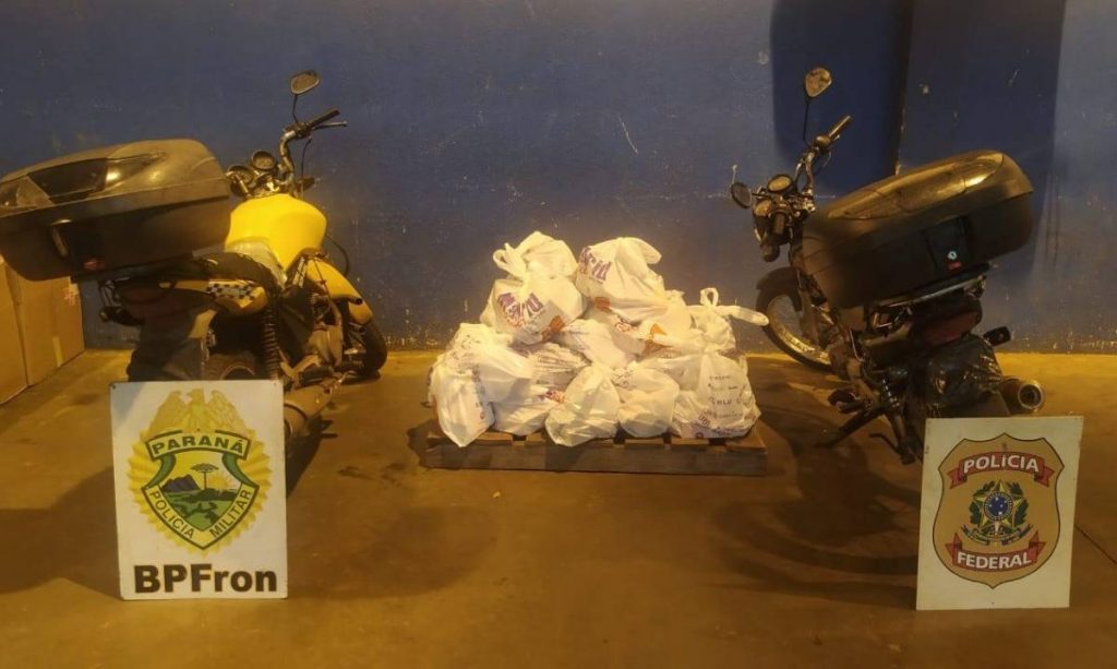 Polícia apreende essências de narguilé e cigarros eletrônicos na região da Ponte da Amizade