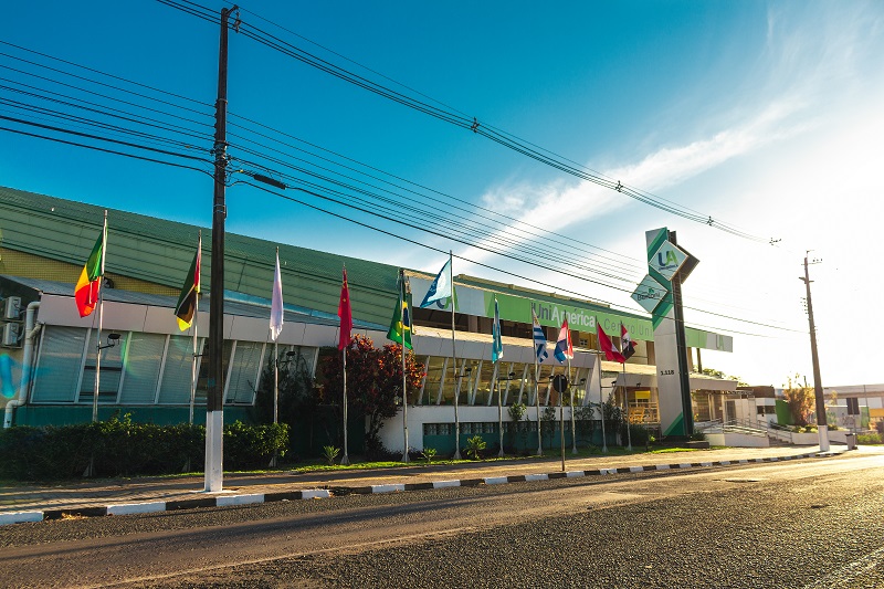 Descomplica announces the acquisition of UniAmérica and is on its way to becoming the largest university center in Brazil