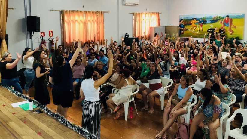 Educadores municipais poderão deflagrar greve por falta de reajuste e direitos represados