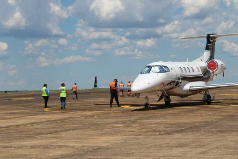 Aeroporto de Foz do Iguaçu faz ‘caça a objetos’ para manter segurança da pista