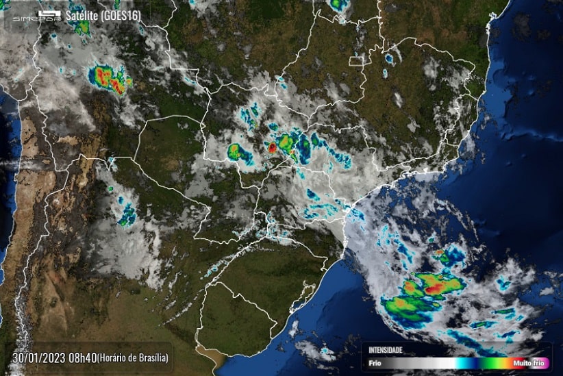 Imagem do satélite GOES16 às 8h40 de segunda-feira (30), compartilhada pelo Simepar