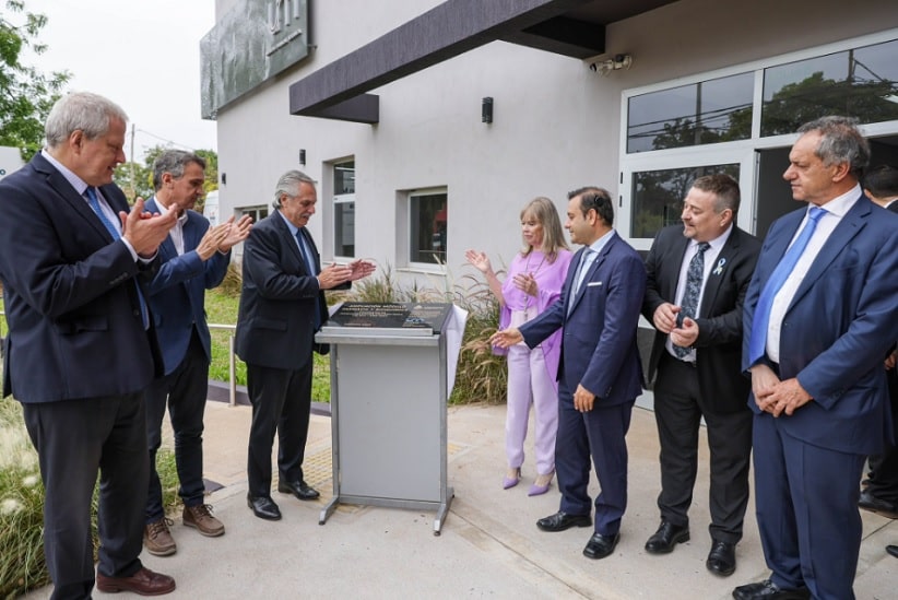 Presidente Alberto Fernández e autoridades prestigiaram a inauguração de um novo edifício da Unam em Posadas. Imagem: Gentileza/Presidência Argentina