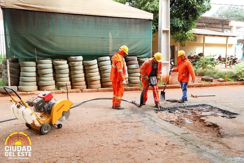 Recape será executado por equipes da Usina Municipal de Asfalto. Imagem: Gentileza/Prefeitura de Ciudad del Este