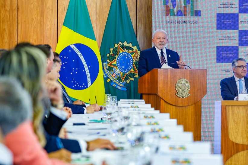 Lula destaca área social e inclusão nos 100 dias de governo