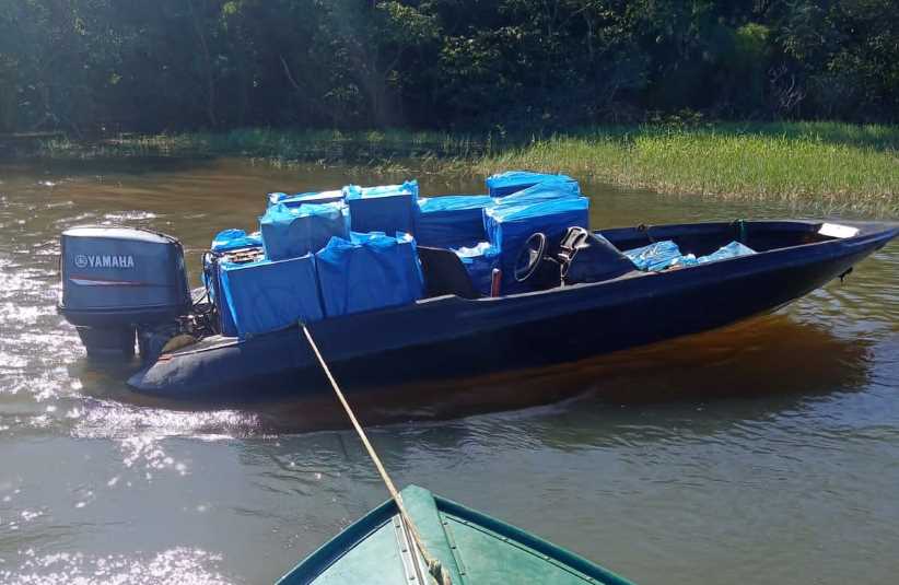 Polícia destrói portos clandestinos no lago de Itaipu, logística usada pelo crime