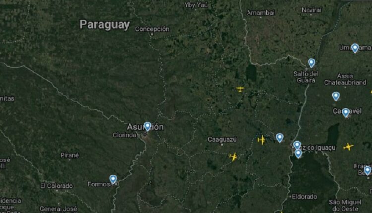 Tráfego aéreo no Paraguai é pequeno na comparação com os vizinhos da região. Imagem: Reprodução/FlightRadar24