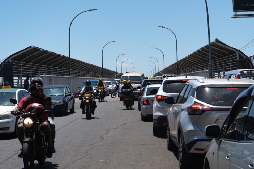 Estudo detalha fluxo de veículos e pedestres na Ponte da Amizade