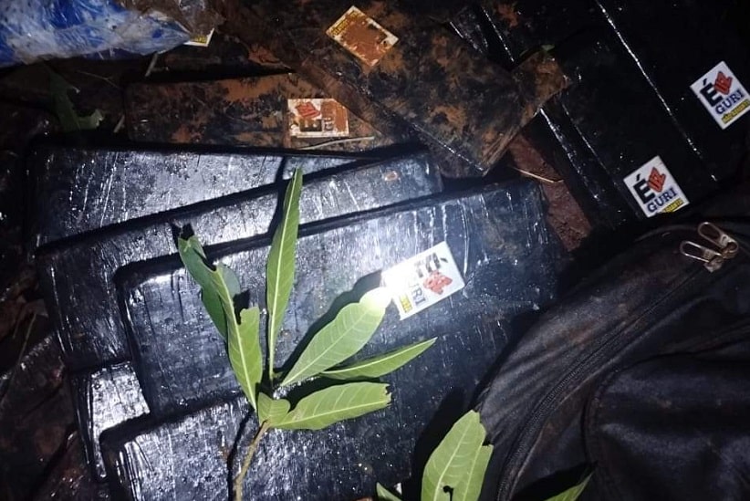 Marinha do Paraguai apreende maconha em refúgio no lago de Itaipu