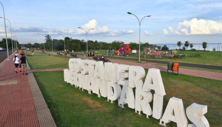 Letreiro na Costanera de Hernandarias, localizada às margens do lago de Itaipu. Foto: Gentileza/Itaipu Binacional (Arquivo)