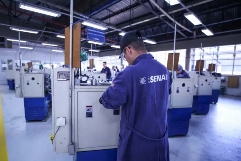 Cursos gratuitos, Tratado de Itaipu e Paraná Produtivo