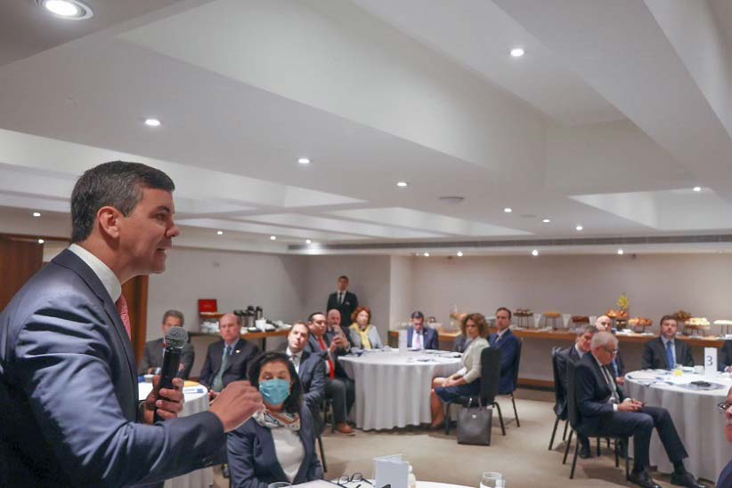 Presidente eleito do Paraguai inicia viagem pelo Brasil