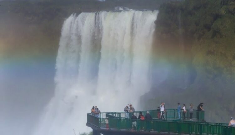 Números do semestre confirmam a recuperação do turismo na fronteira. Foto: Gentileza/Urbia Cataratas