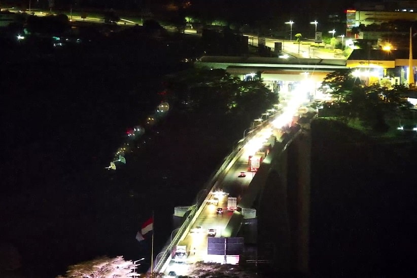 Sistema de iluminação da Ponte da Amizade volta a funcionar