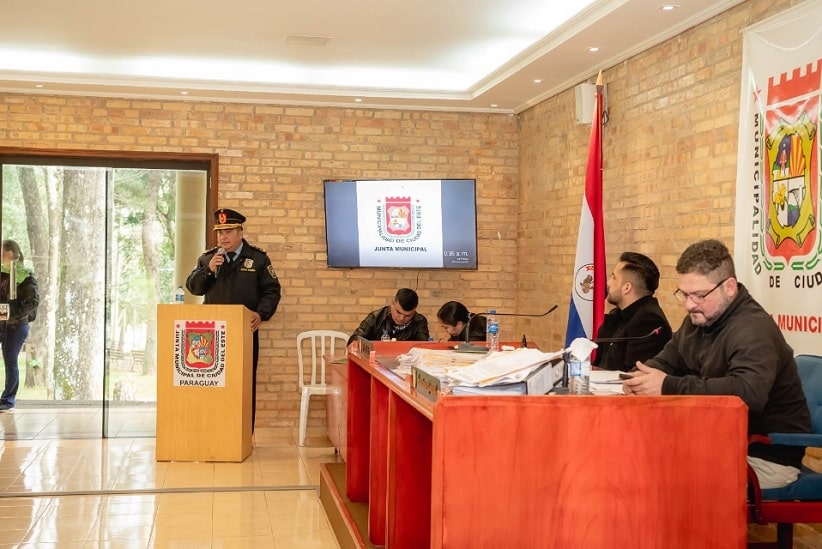 Polícia do Paraguai é questionada por vereadores de Ciudad del Este