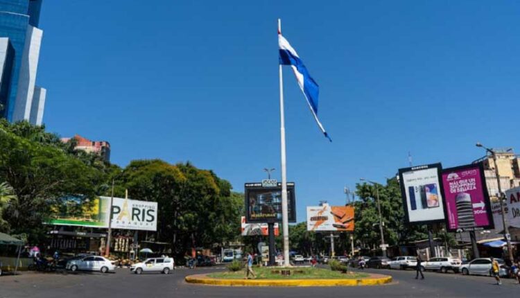 Municípios de fronteira, como Ciudad del Este, concentram muitos dos cursos na área da saúde oferecidos por universidades e faculdades do Paraguai. Foto: Marcos Labanca/H2FOZ