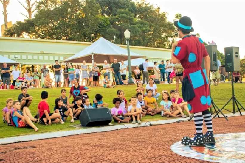Espetáculo de circo será atração em cinco regiões populares de Foz do Iguaçu