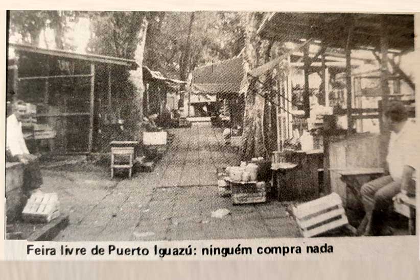 Puerto Iguazú, memória do tempo de dolarização e crise