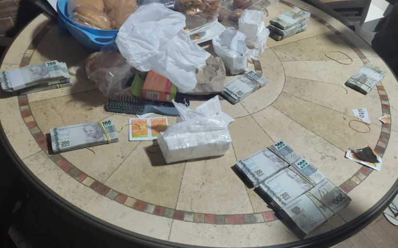 Alvos da Operação Spoliare tinham dinheiro, granada e mercadorias