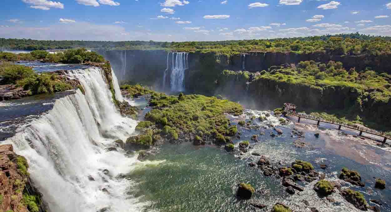 Conheça a história da “descoberta”das Cataratas do Iguaçu