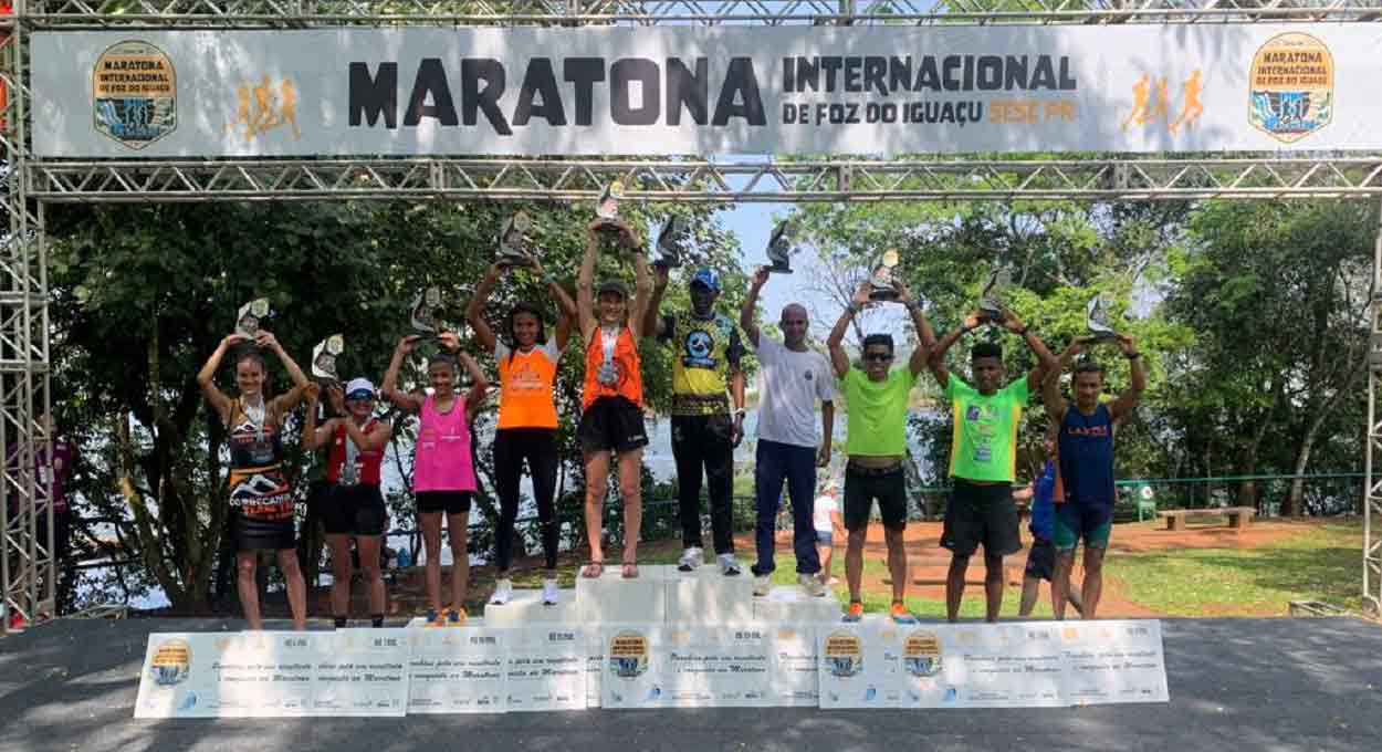 Queniano e brasileira vencem Maratona Internacional de Foz do Iguaçu