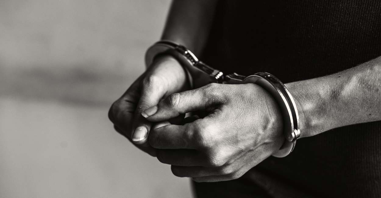 Mulher é socorrida por vizinho após ataque de ex-marido em Foz do Iguaçu