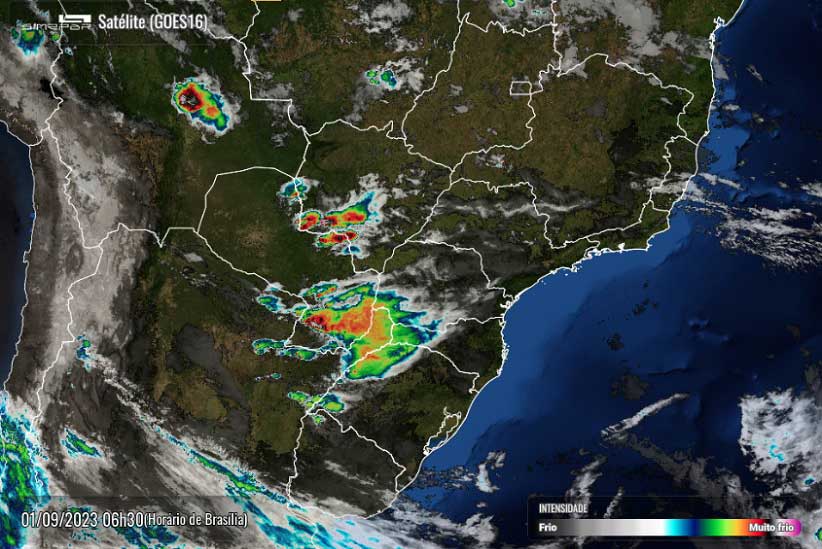 Meteorologia emite alerta de tempestade para Foz do Iguaçu – veja o boletim