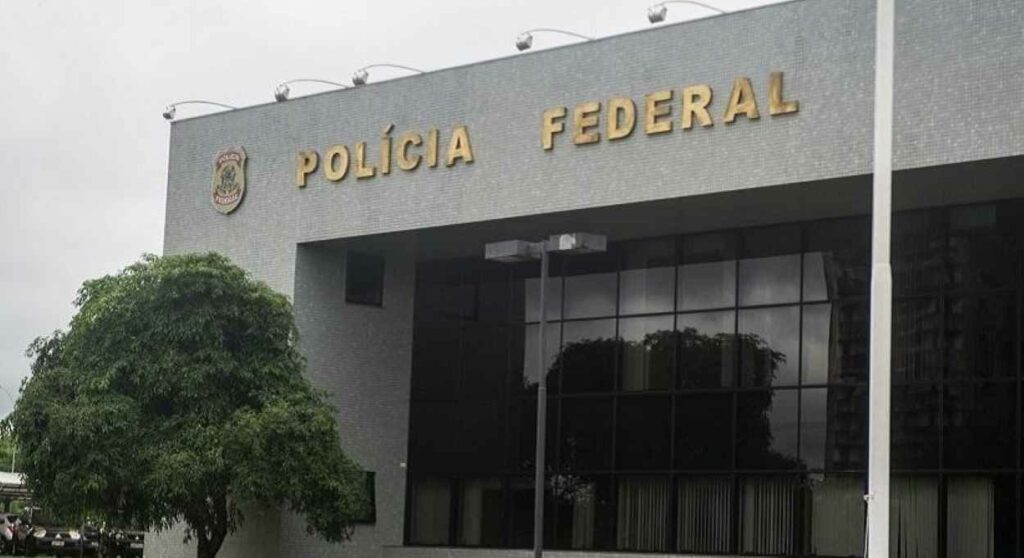 PF faz operação contra venda de mercadorias do Paraguai na internet