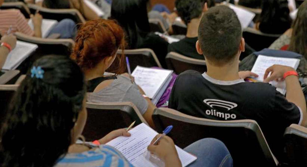 Enem, Setor industrial e Linha de crédito