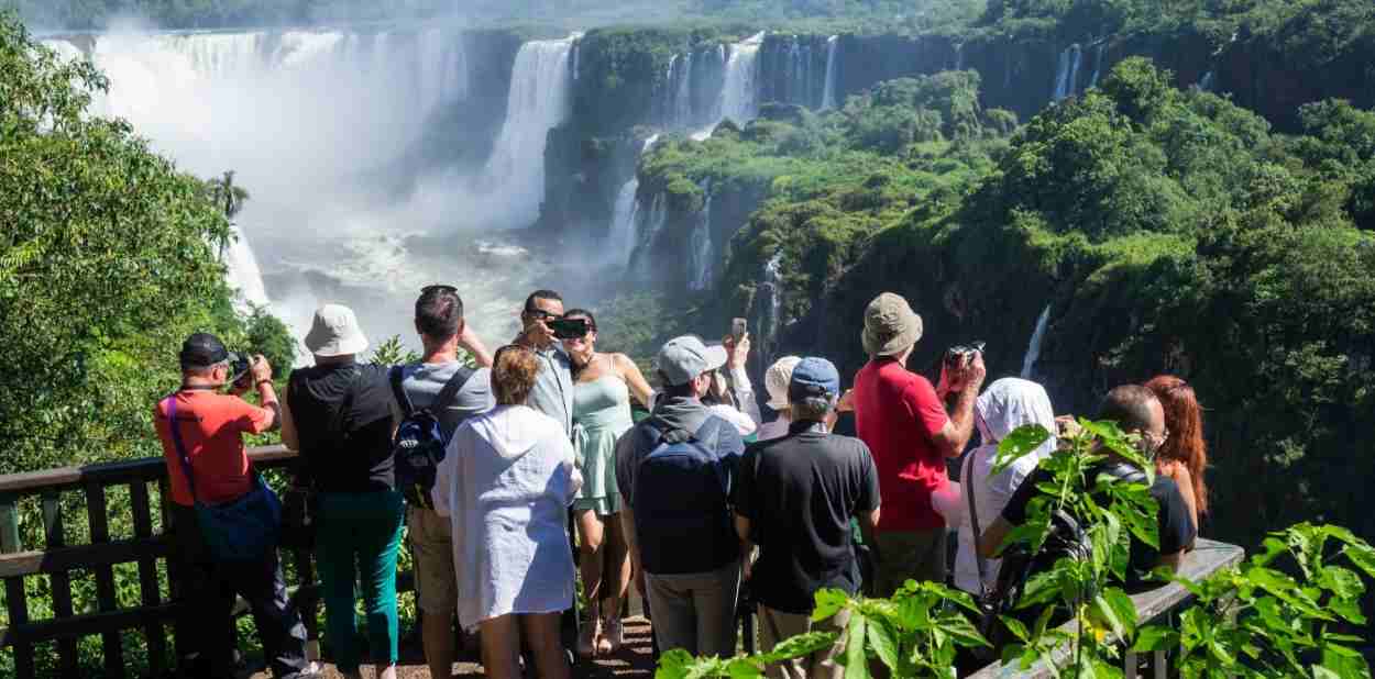Foz do Iguaçu no feriadão: ocupação hoteleira já supera 70%