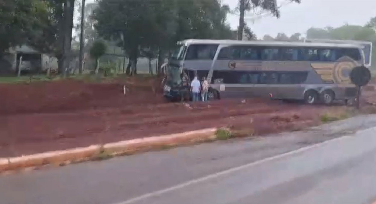 Acidente na BR-469 deixa um morto e três feridos em Foz do Iguaçu