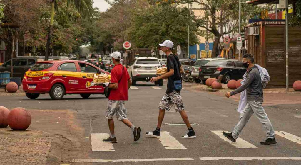 Sétima maior do estado, Foz do Iguaçu fica só na 90.ª posição em desenvolvimento