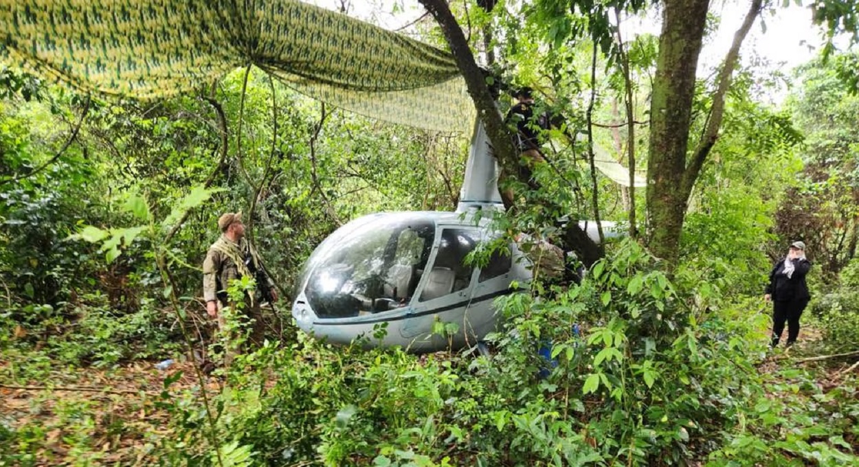 Paraguai apreende helicóptero em acampamento de traficantes