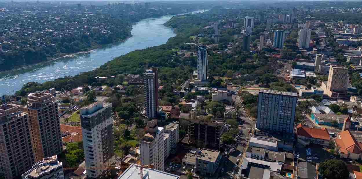 Semana começa com a oferta de mais de 250 empregos em Foz do Iguaçu