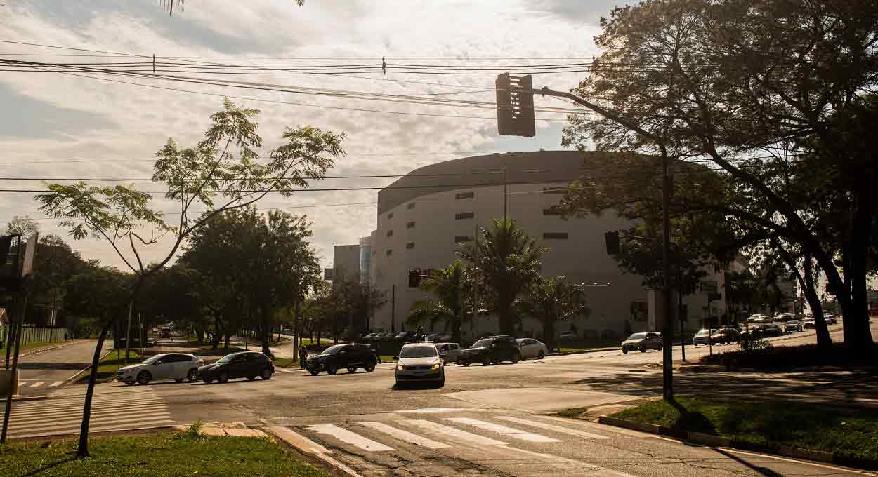 Cruzamento no centro de Foz do Iguaçu terá interdição neste domingo
