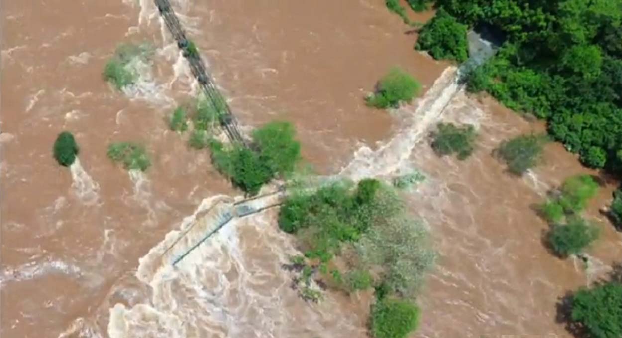 Trilha até o mirante argentino da Garganta do Diabo tem 1.100 metros de extensão. Imagem: Reprodução/APN/Iguazú Argentina