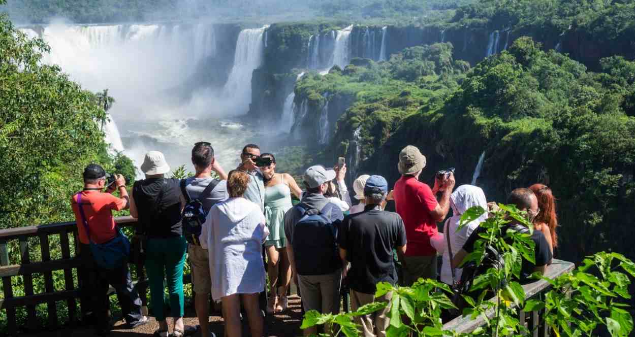 Cataratas do Iguaçu espera 30 mil turistas no feriadão da padroeira