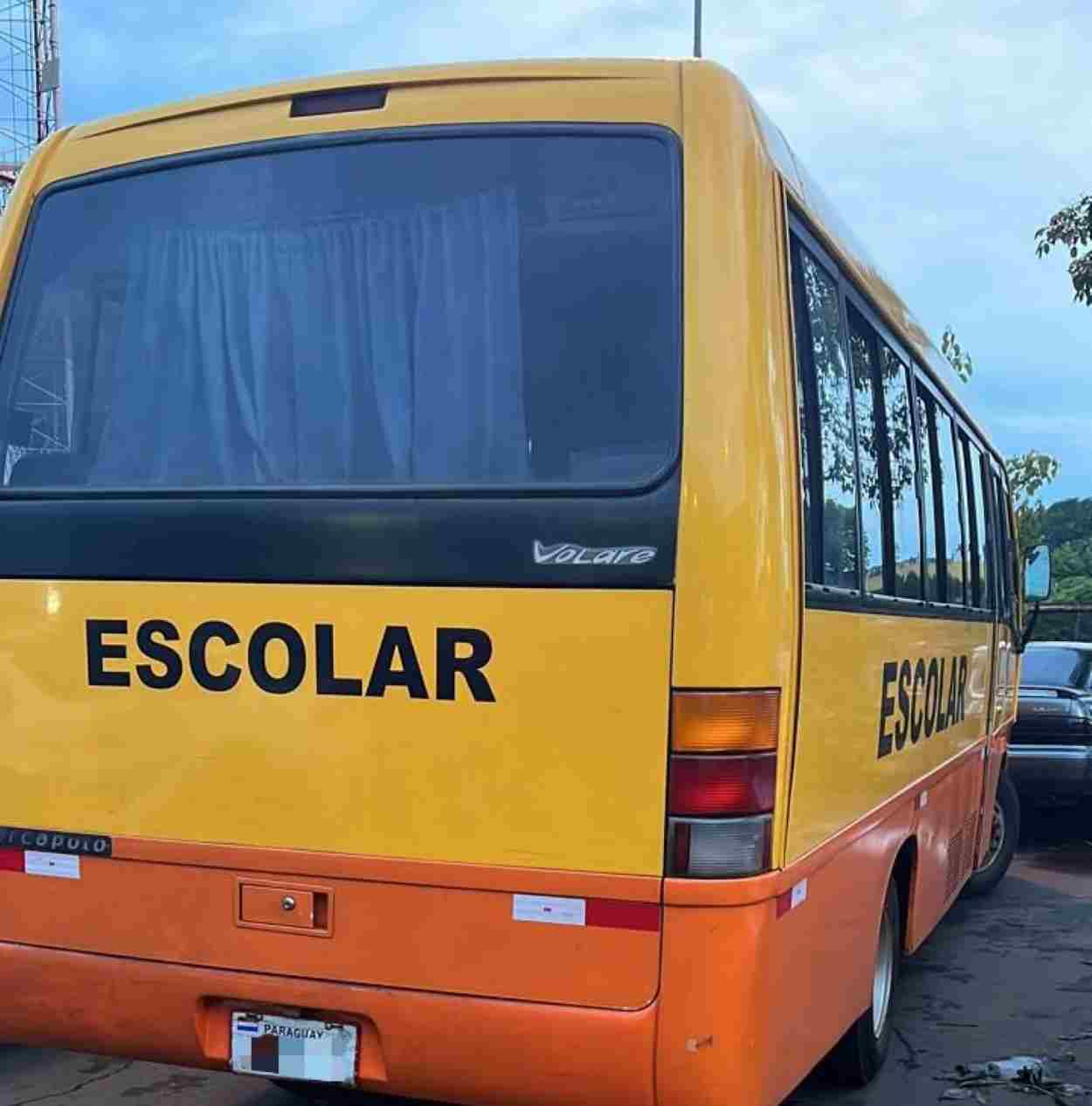 Ônibus escolar é interceptado na Ponte da Amizade carregando maconha