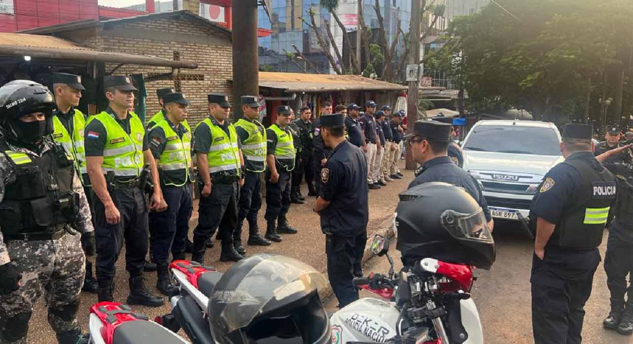 Polícia do Paraguai reforça efetivo nos arredores da Ponte da Amizade