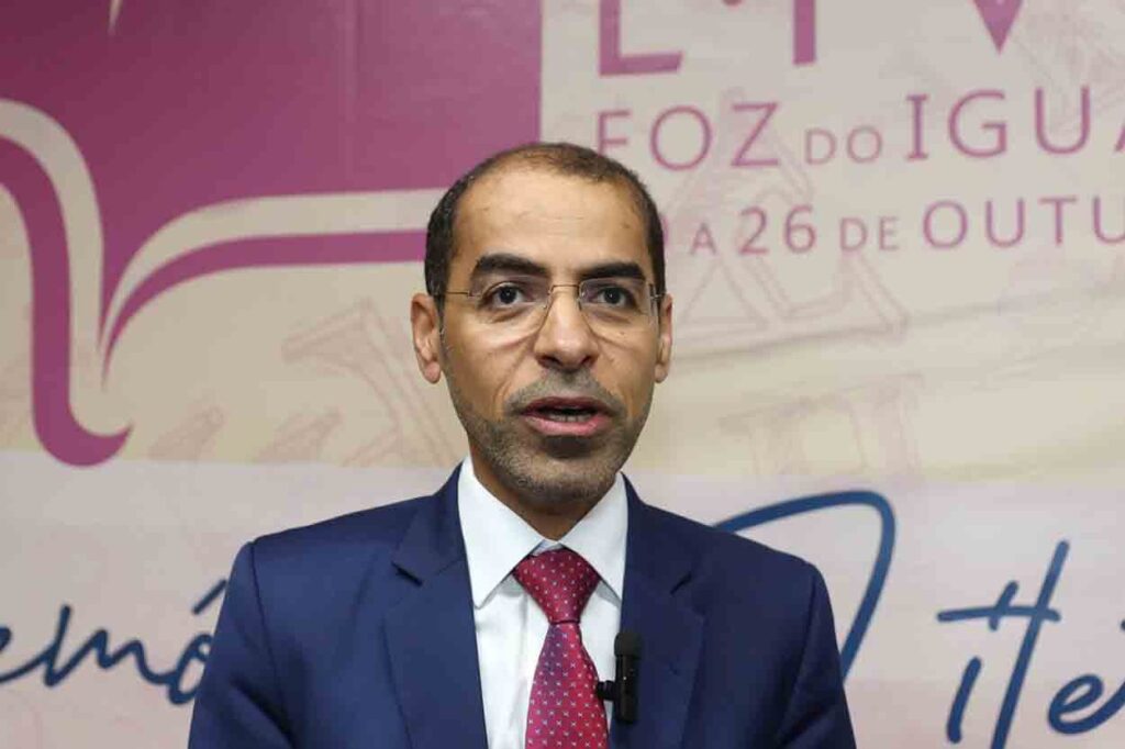Embaixador dos Emirados defende criação de Estado palestino
