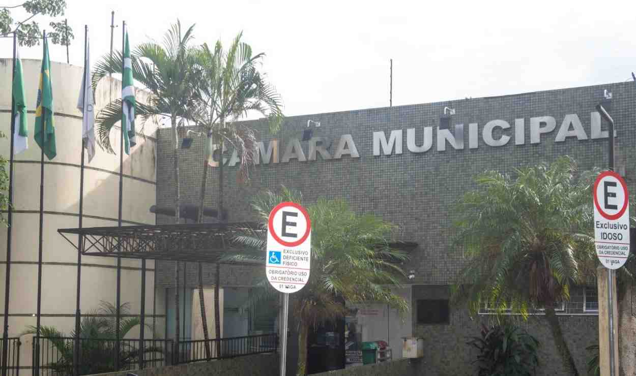 Câmara vota autorização para prefeitura emprestar R$ 37 milhões neste sábado
