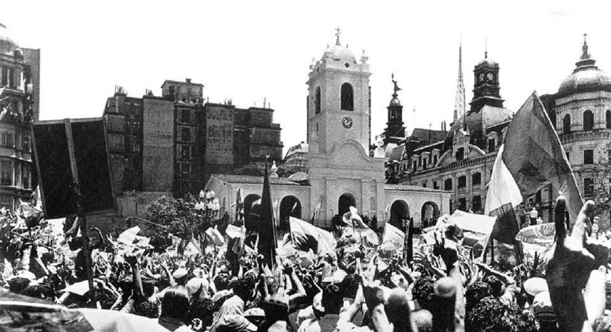Argentina recorda 40 anos da redemocratização do país