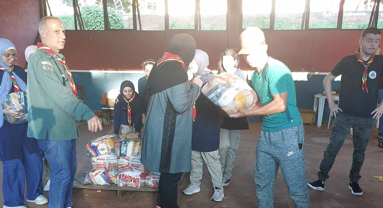 Famílias de Foz do Iguaçu recebem doações de cestas básicas