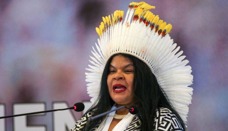 Sonia Guajajara durante evento no último dia 13, em Brasília. Foto: Fabio Rodrigues-Pozzebom/Agência Brasil