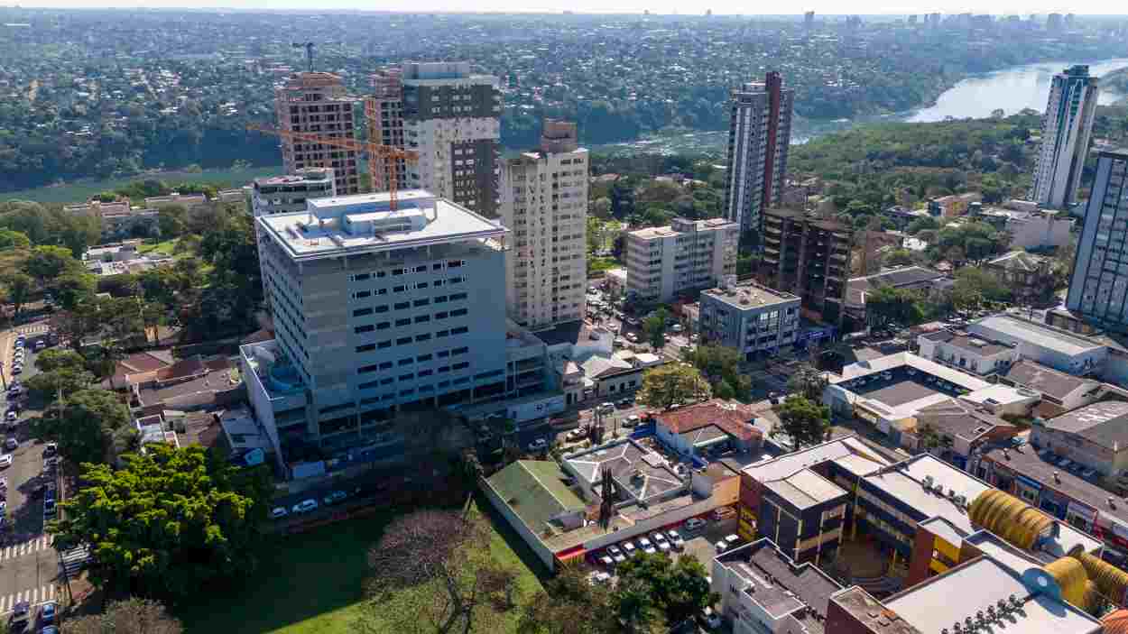 Negociação dá descontos em dívidas como IPTU e ISS em Foz do Iguaçu