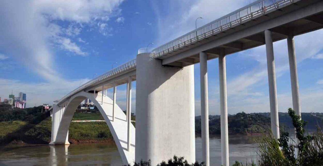 ponte da amizade