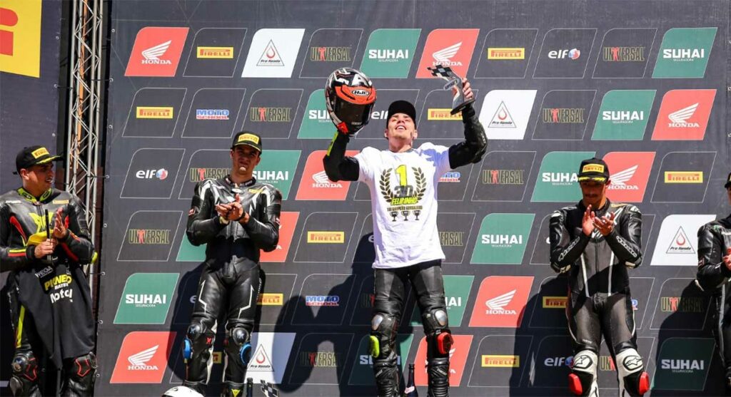 Piloto Texx/PSBK, Felipe Gonçalves, é bicampeão da Superbike